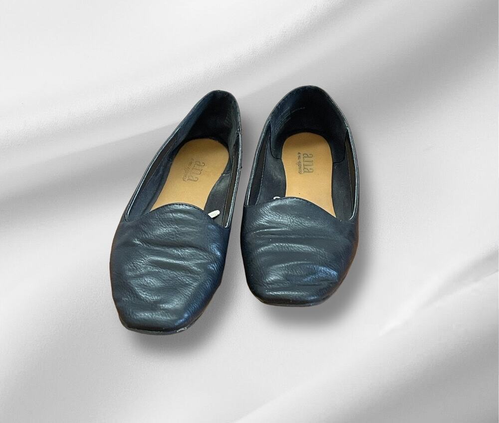 Ana Indio Black Loafer Size 5 a.n.a Flats